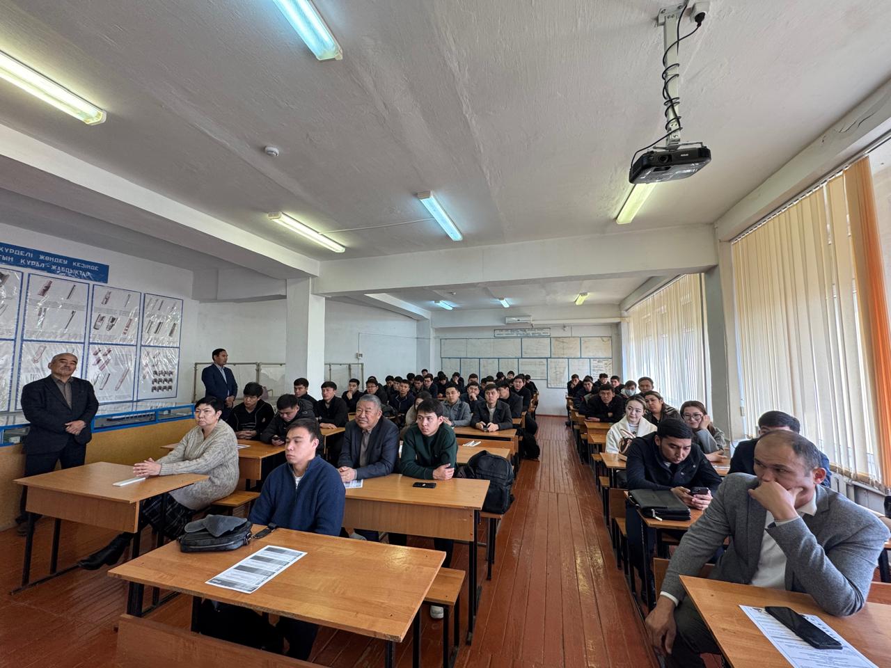 Мұнай газ және тау кен ісі білім беру бағдарламасы факультеті студенттеріне АИТВ туралы ақпараттық дәріс өтті